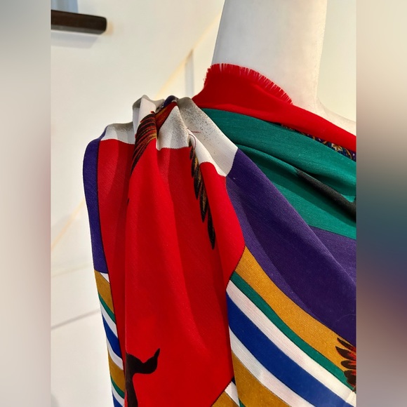 Colorful Loon Scarf - Picture 9 of 11